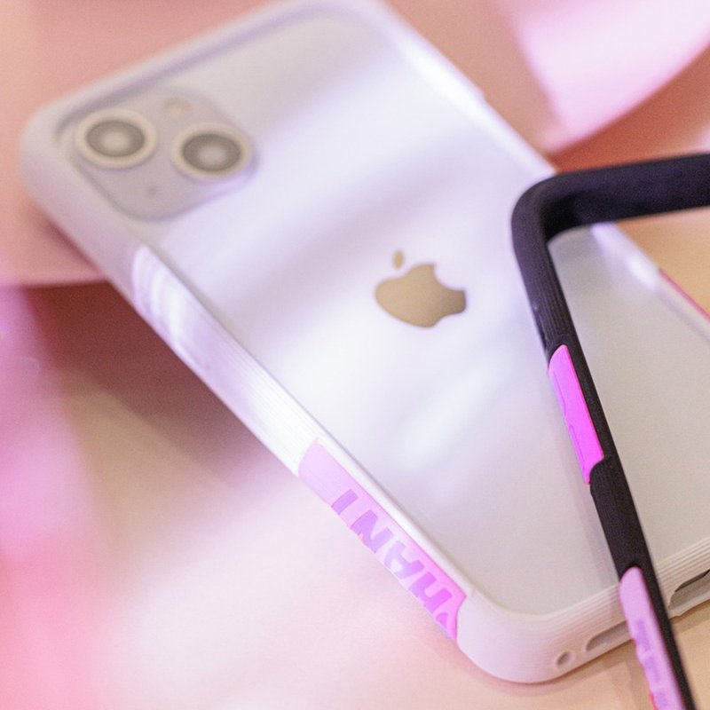 Free branded lanyard iPhone 14/15 series EPI water ripple anti-fouling and anti-fall phone case-white and purple - Phone Cases - Plastic Purple
