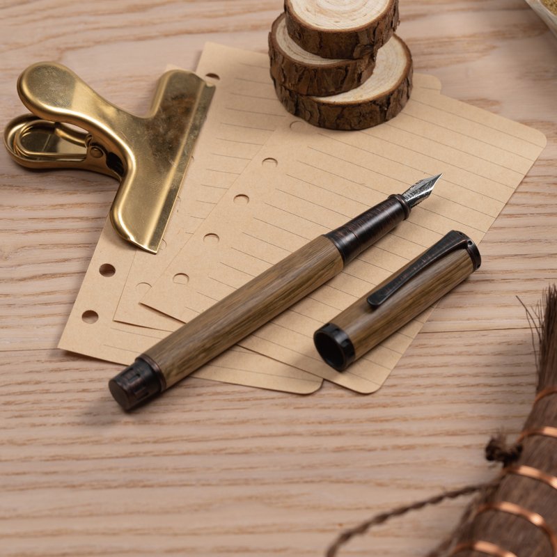 Tender series fountain pen/ball pen | Green sandalwood customized in Chinese and English (single product) - Fountain Pens - Wood Brown