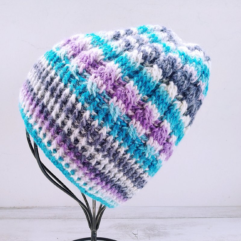 Gradient dyed wool small twist hand-woven beanie hat - Hats & Caps - Wool Blue