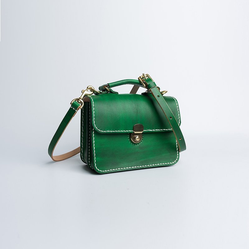 [Tangent School] Dulles Handmade Leather Small Briefcase Female Bag Shoulder Messenger Bag Small Square Bag Clutch - กระเป๋าคลัทช์ - หนังแท้ ขาว
