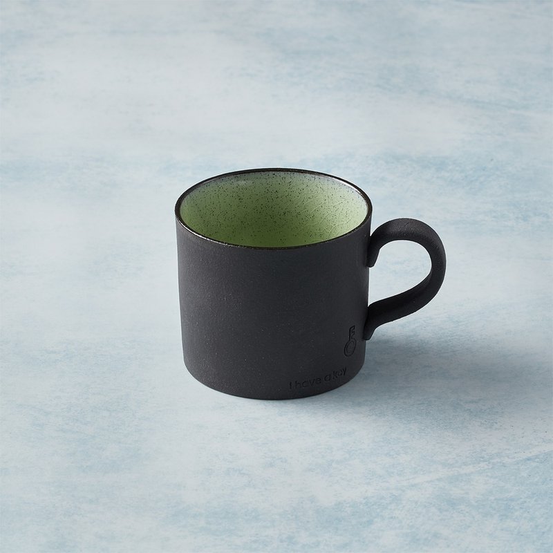 Minoyaki - Black Ceramic Glaze Mug - Olive Green - แก้วมัค/แก้วกาแฟ - ดินเผา สีดำ