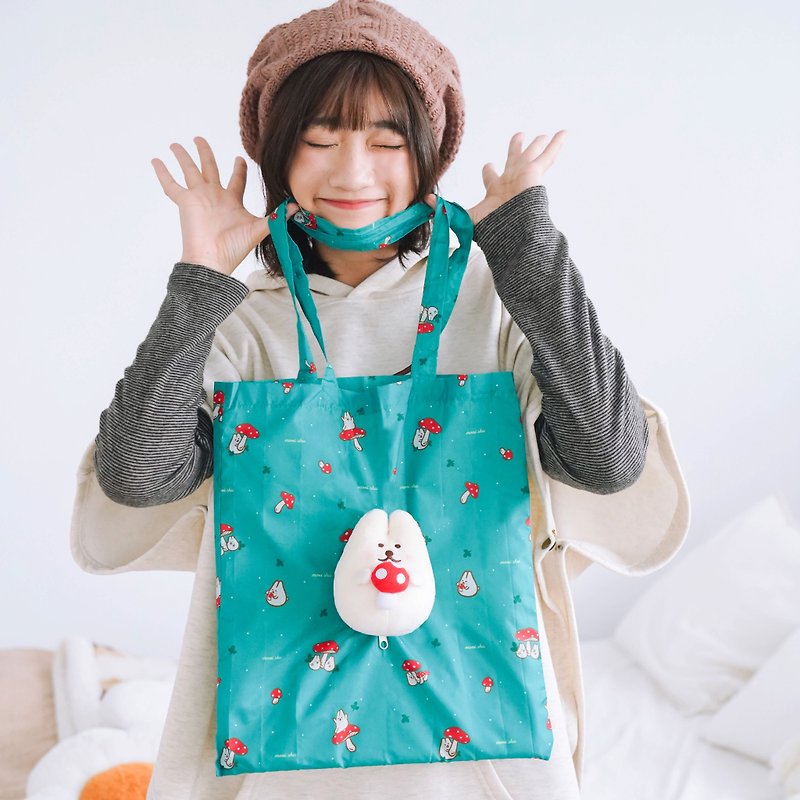Mochi rabbit mushroom doll storage bag Eco shopping bag - กระเป๋าถือ - วัสดุกันนำ้ สีเขียว