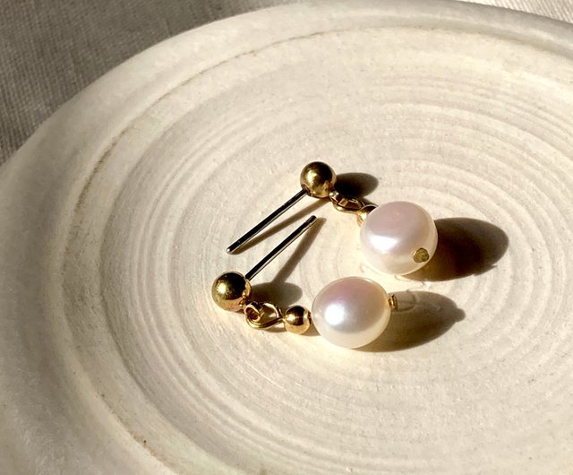 Clip on hot sale pearl earrings