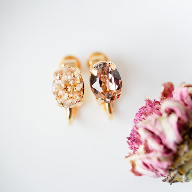 Small Crystal and Flower Clip-On/Asymmetric/E-440/Vintage Rose and Lace Flower - Earrings & Clip-ons - Resin Pink