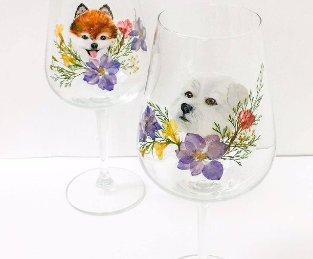 Customized gift / a pair of hand-painted small wine glasses with pressed  flower / comes with a fluid painting resin glue wine holder - Shop  littlehappiness Bar Glasses & Drinkware - Pinkoi