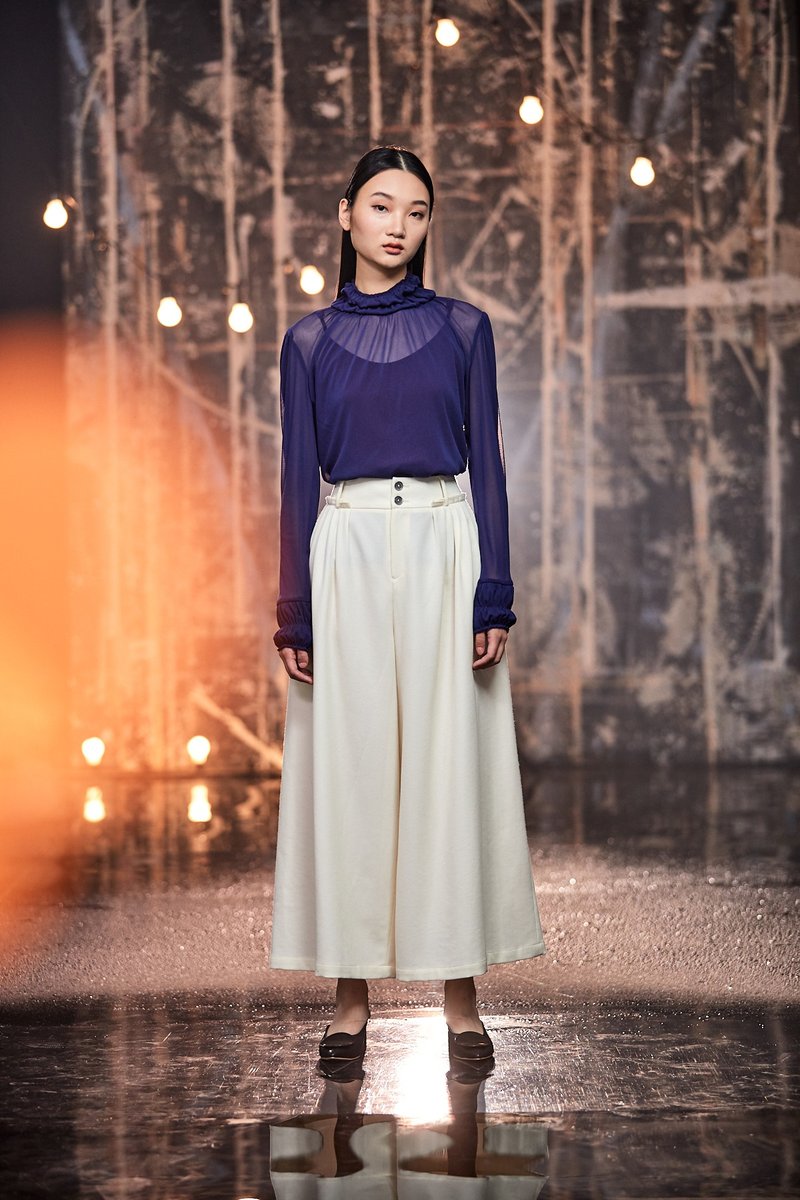 Folded loose trousers - Women's Pants - Wool White