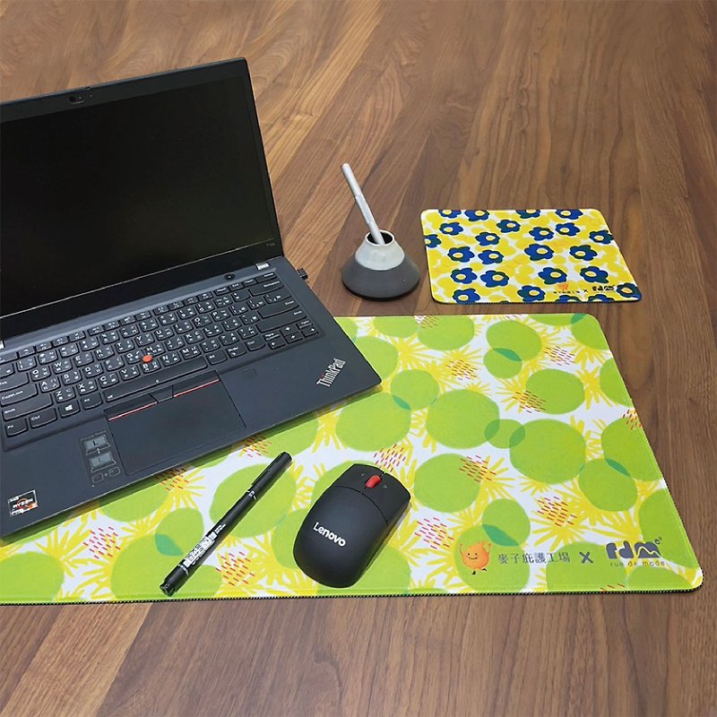 【Working with Maizi】Design a joint mouse pad - Mouse Pads - Other Materials Multicolor