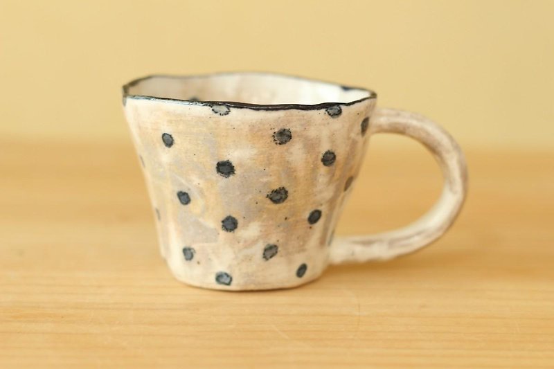 Cup of pulverized hand drawn blue dots. - Mugs - Pottery 
