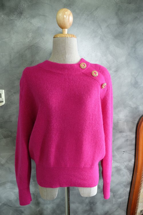fnbvintage Vintage Yves Saint Laurent YSL knitwear made in japan