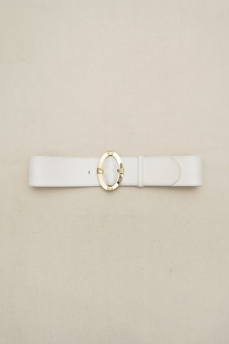 A ROOM MODEL - Vintage Dior white wide belt - Belts - Genuine Leather White