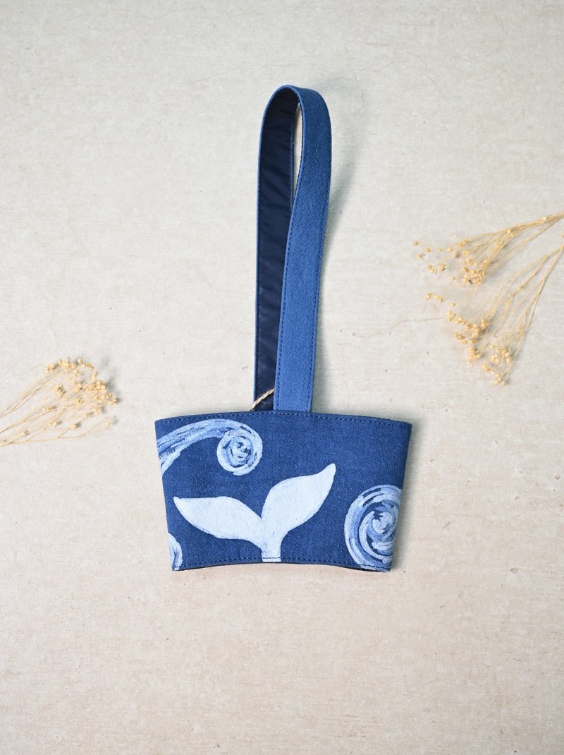 [Limited Edition] Indigo-Dyed Drink Bag - Whale Tail - Beverage Holders & Bags - Cotton & Hemp Blue