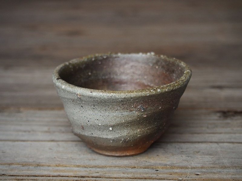 日本岡山備前 陶器 小酒杯 gi-064 - 花瓶/陶器 - 紙 咖啡色