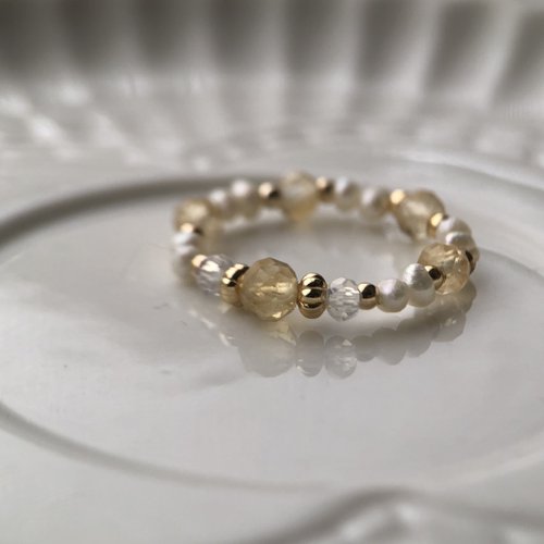 刺鳥 THORNBIRD JEWELRY 【十一月生日石】一杯奶茶的時間 | 黃水晶珍珠戒指 彈性戒