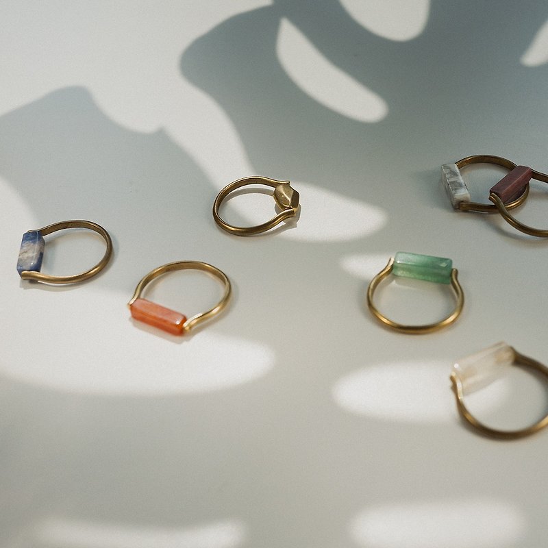 ARROGANT - 夏陽 * 玫瑰石 瑪瑙 東菱玉 礦石 黃銅 戒指 - 戒指 - 銅/黃銅 多色