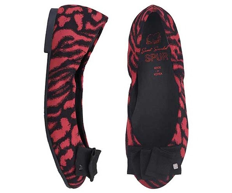 SPUR Zebra with pleats flats EF8013 RED - รองเท้าลำลองผู้หญิง - วัสดุอื่นๆ 