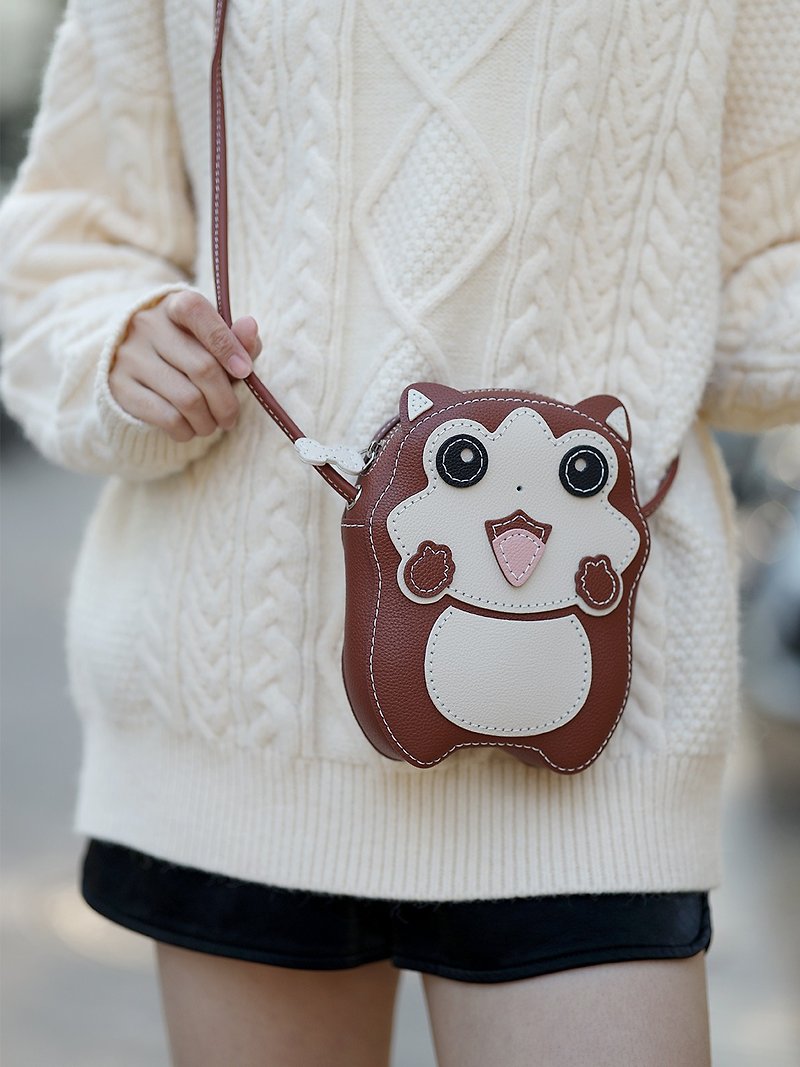 Handmade diy cute cartoon one-shoulder oblique bag cute bag side backpack - กระเป๋าถือ - หนังแท้ สีนำ้ตาล