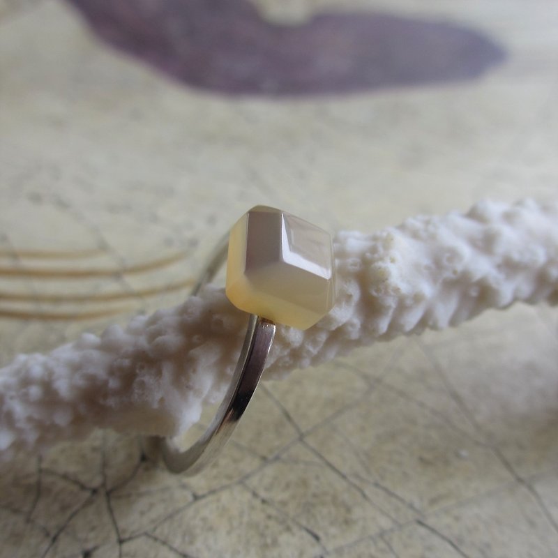 Shekaku / Silver Shell Ring SQUARE - General Rings - Other Metals Silver
