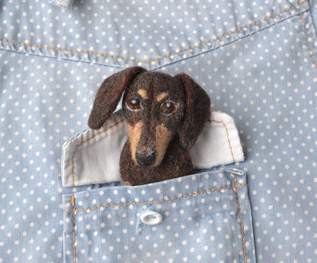 ANNA SUI ダックスフンド ブローチ ダックスフントの犬ピンブローチ