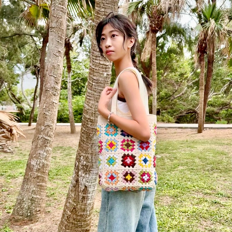 日常色彩・格子拼接編織包  復古花格 手工鉤織 托特包 側背包 - 側背包/斜背包 - 棉．麻 