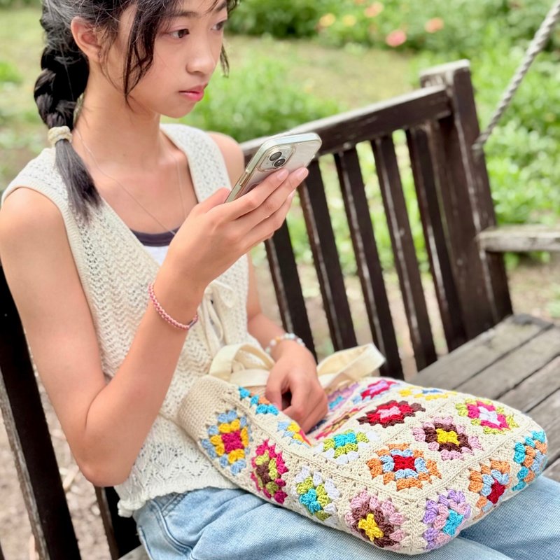 日常色彩・格子拼接編織包  復古花格 手工鉤織 托特包 側背包 - 側背包/斜背包 - 棉．麻 