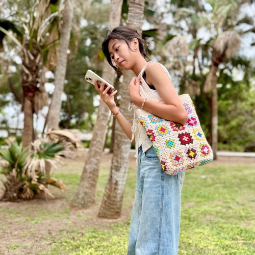 ブチ子。 パッチワークトートバッグ 長財布 ランチバック ブチ子。 パッチワークトートバッグ 長財布 ランチバック ブチ子