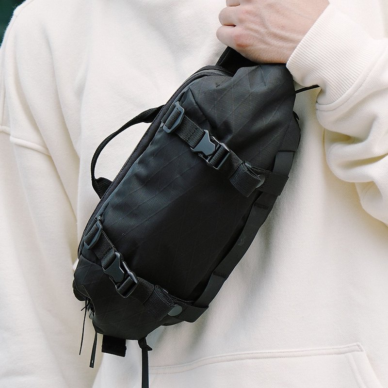 X-POD II Classic Belt Bag - Messenger Bags & Sling Bags - Nylon Black