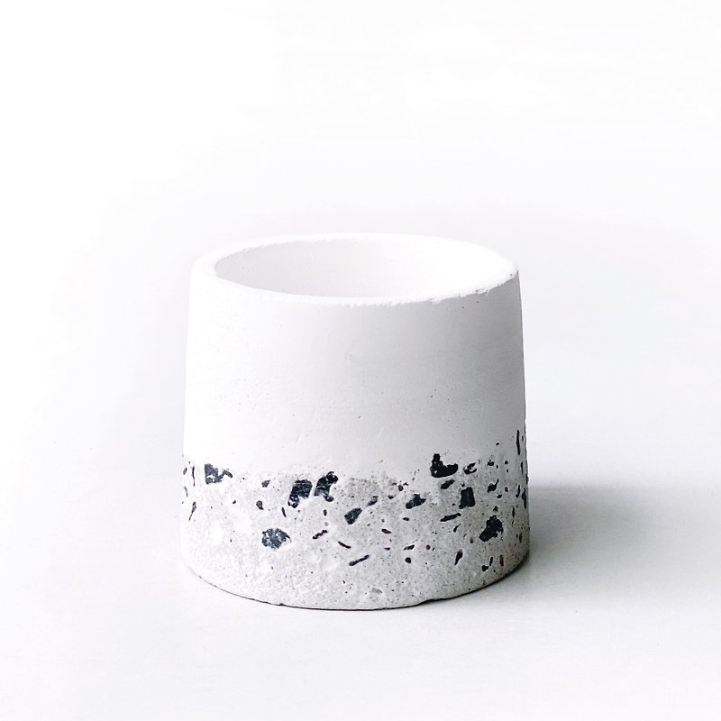 (Pre-order) White Gray Series x Specially Adjusted Pebbles | Round Two-color Cement Pot - เซรามิก - ปูน สีเทา