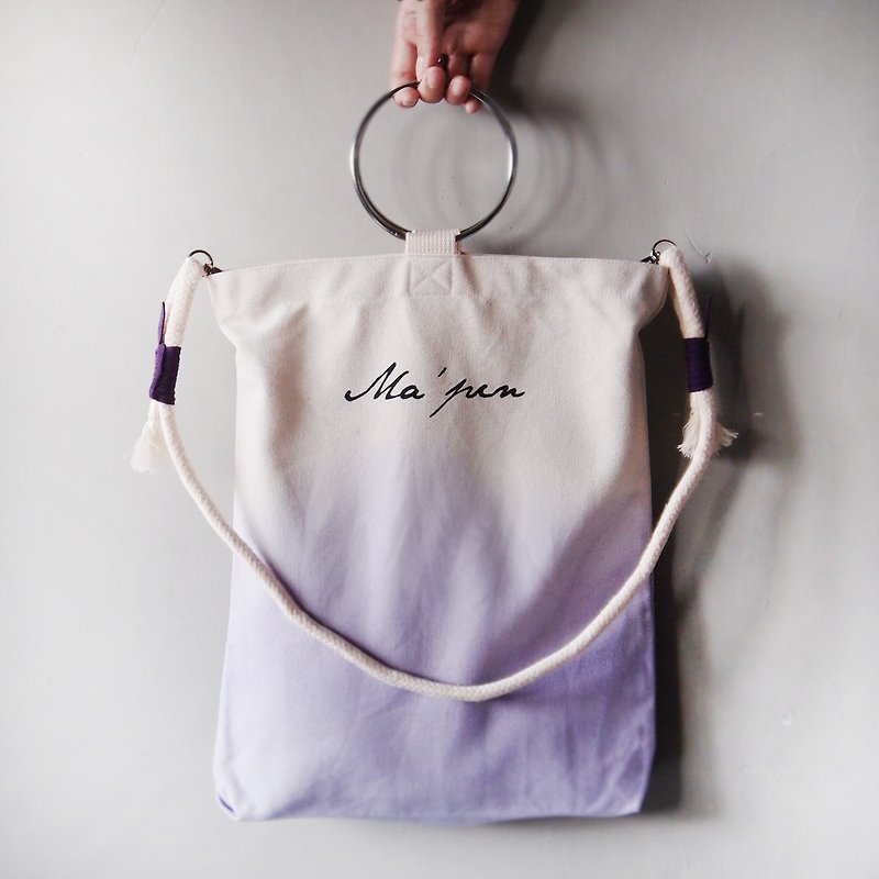 Lilac purple gradient (with round rope strap) - Hand dyed Tote bag - กระเป๋าแมสเซนเจอร์ - ผ้าฝ้าย/ผ้าลินิน สีม่วง