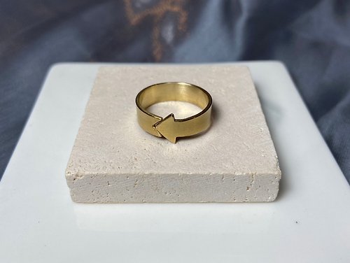 柒家手做飾品 黃銅箭頭戒指(開口式)