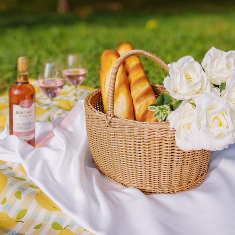 ドイツから輸入された籐のピクニックバスケット - ブラウン (洗える) - キャンプ用品 - プラスチック 