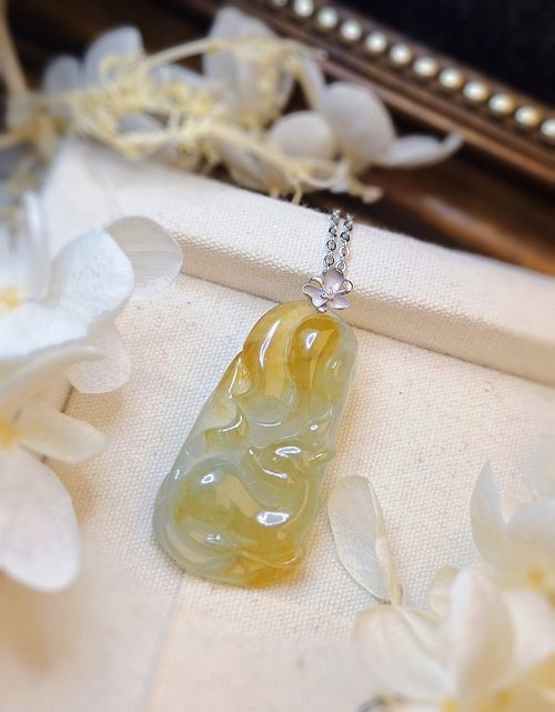 【本物保証】13.32g本翡翠 手彫り可愛い子狐 九尾の狐 恋愛アップ 35/19.5/14.5mm ペンダント チェーン付 シルバー925 鑑定書付 翡翠ヒスイ 九尾 狐（ジュエリー・アクセサリー）の通販