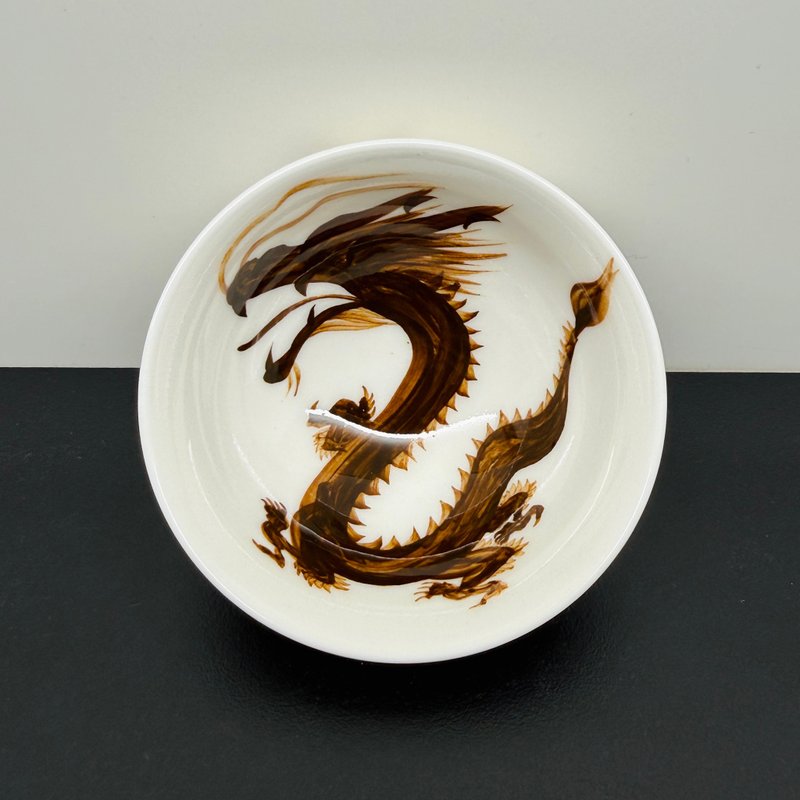 手繪祥龍-金魚圓杯 邱毓寧 80ml 鶯歌燒 G2-07 - 茶壺/茶杯/茶具 - 瓷 多色