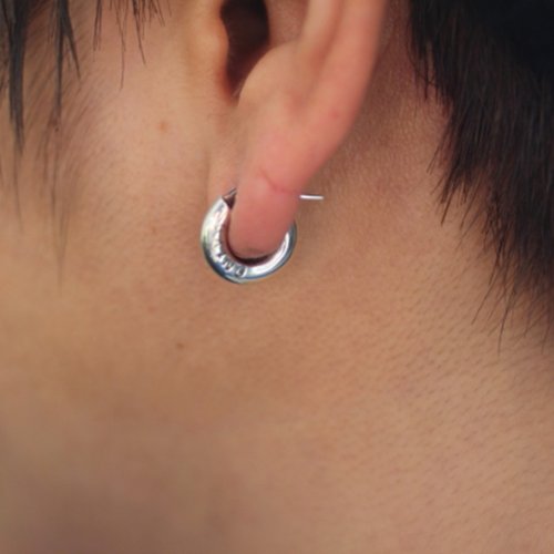 1388 PIERCE 個性的ピアス シルバー 大ぶり モード サブカル アクセ 1388 PIERCE 個性的ピアス シルバー 大ぶり モード サブカル