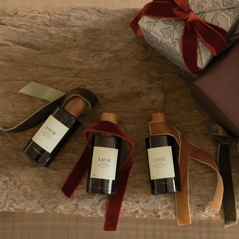 | Essential Oil Sleep Mist | 50ML Pillow & Fabric Mist | Stress Relief, Relaxation, Sleep Aid | Floral & Woody Notes - น้ำหอม - น้ำมันหอม 