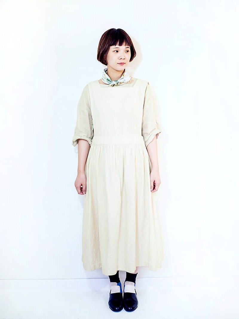 KIKONO original apron one piece - nature white - ชุดเดรส - ผ้าฝ้าย/ผ้าลินิน ขาว