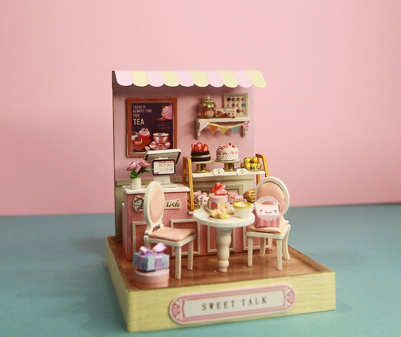 Miniature pastry shop. Sweet pastry shop. - Other - Wood Multicolor