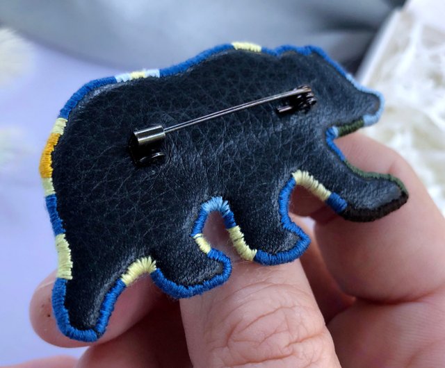 クマの刺繍ブローチ、ゴッホ星月夜、手刺繍ブローチ、ピン - ショップ