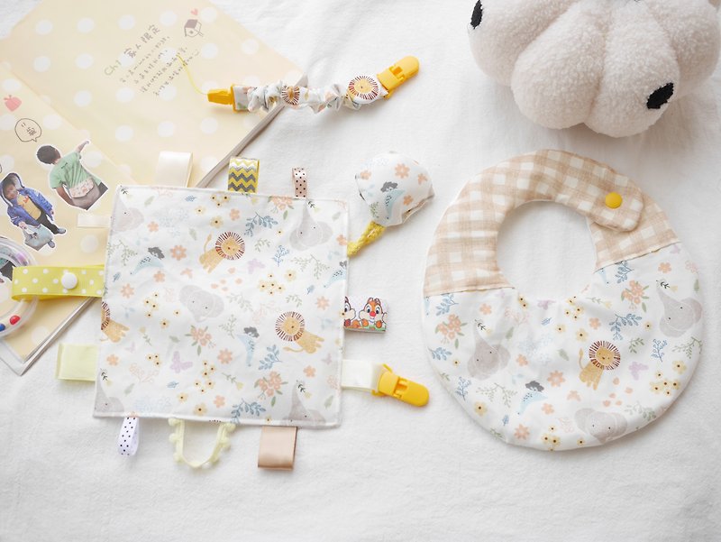 Six-layer gauze bib + soothing towel hand rattle detachable Miyue gift box lion and elephant models - Baby Gift Sets - Cotton & Hemp Yellow
