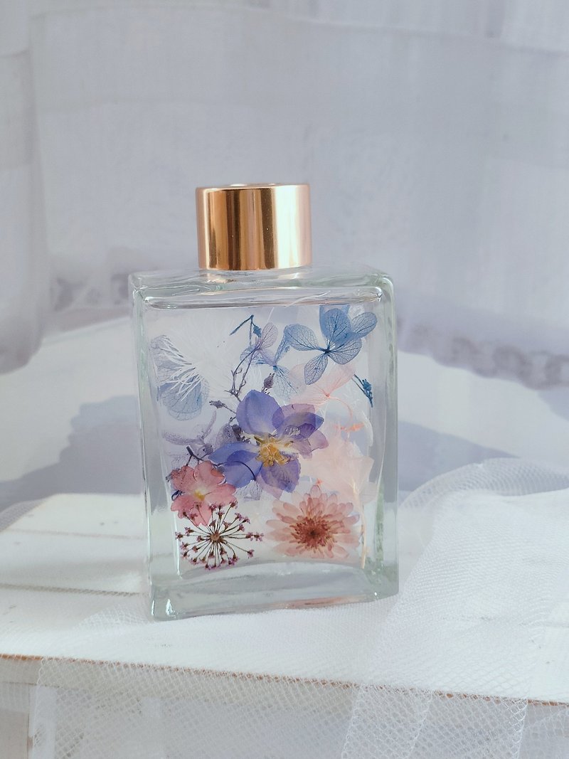 【One person per class】Floating Preserved Flower Diffuser Home Fragrance DIY Course - เทียน/เทียนหอม - พืช/ดอกไม้ 
