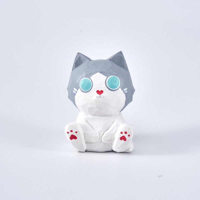 Saki 貓 - 承載重生與力量的木雕貓 - 擺飾/家飾品 - 木頭 銀色