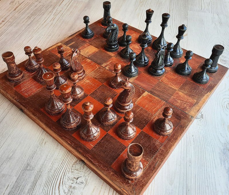 Old tournament Soviet chess set Botvinnik - weighted black brown chessmen 1950s - 桌遊/卡牌 - 木頭 