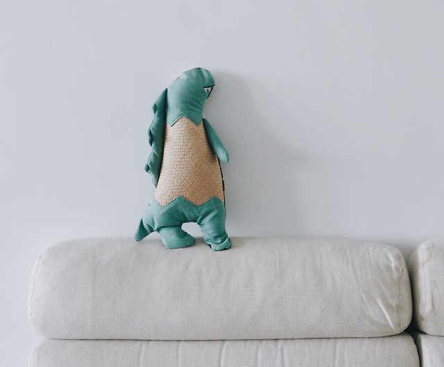 ラッシュ織り | 小さな恐竜の枕 - ショップ Tshioh Rushcraft 枕