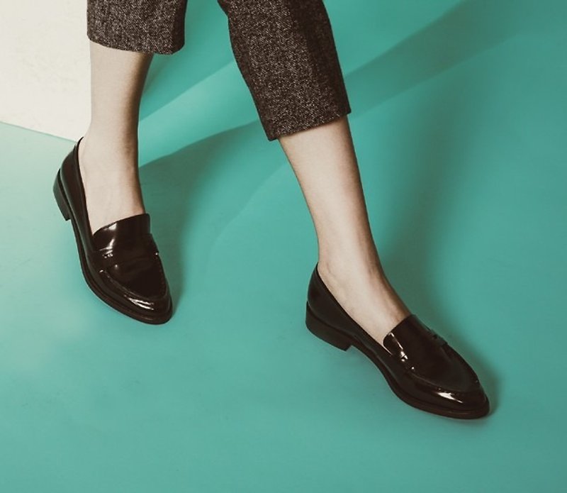 Hand-stitched classic leather shoes Lefu pearl black - รองเท้าอ็อกฟอร์ดผู้หญิง - หนังแท้ สีดำ