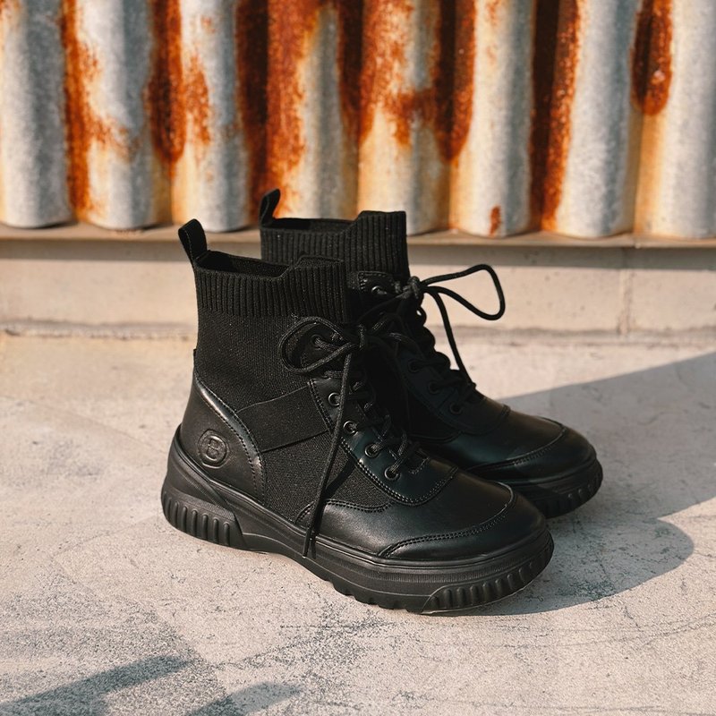 Puff Elastic Chunky Sole Ankle Boots - Graphite Black - รองเท้าบูทสั้นผู้หญิง - หนังแท้ สีดำ