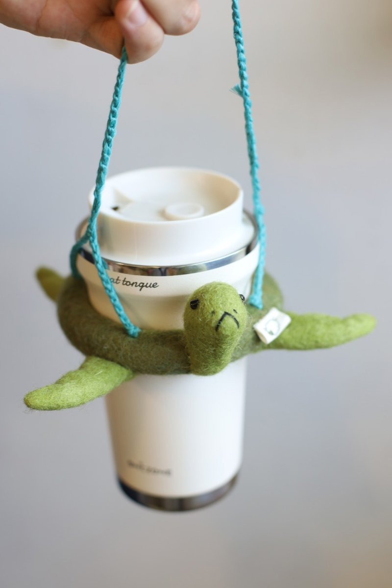 Woolfelt Sea Turtles Cup Sleeve Eco-friendly - Beverage Holders & Bags - Wool Green