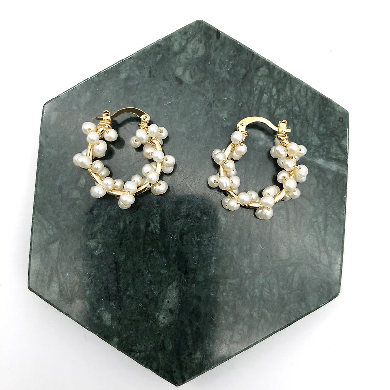 Pearls 14kgf Earrings 【Natural Stones】 【White Earrings】 Valentines Day Gift - ต่างหู - เงินแท้ ขาว