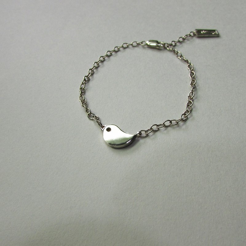 chick bracelet | mittag jewelry | handmade and made in Taiwan - Bracelets - Silver Silver