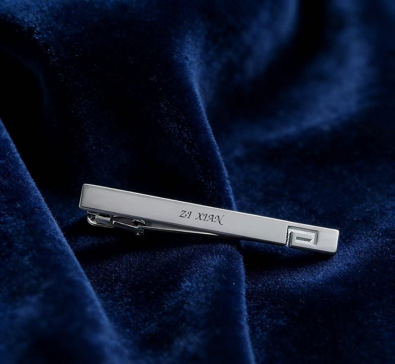 銀色鏤空設計領帶夾免費刻字服務領帶夾 - ネクタイ・ネクタイピン - アルミニウム合金 シルバー