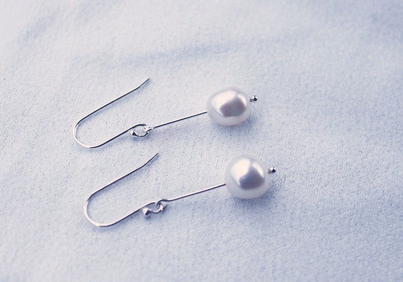 Freshwater Deformed Pearl Earrings - Earrings & Clip-ons - Gemstone Pink