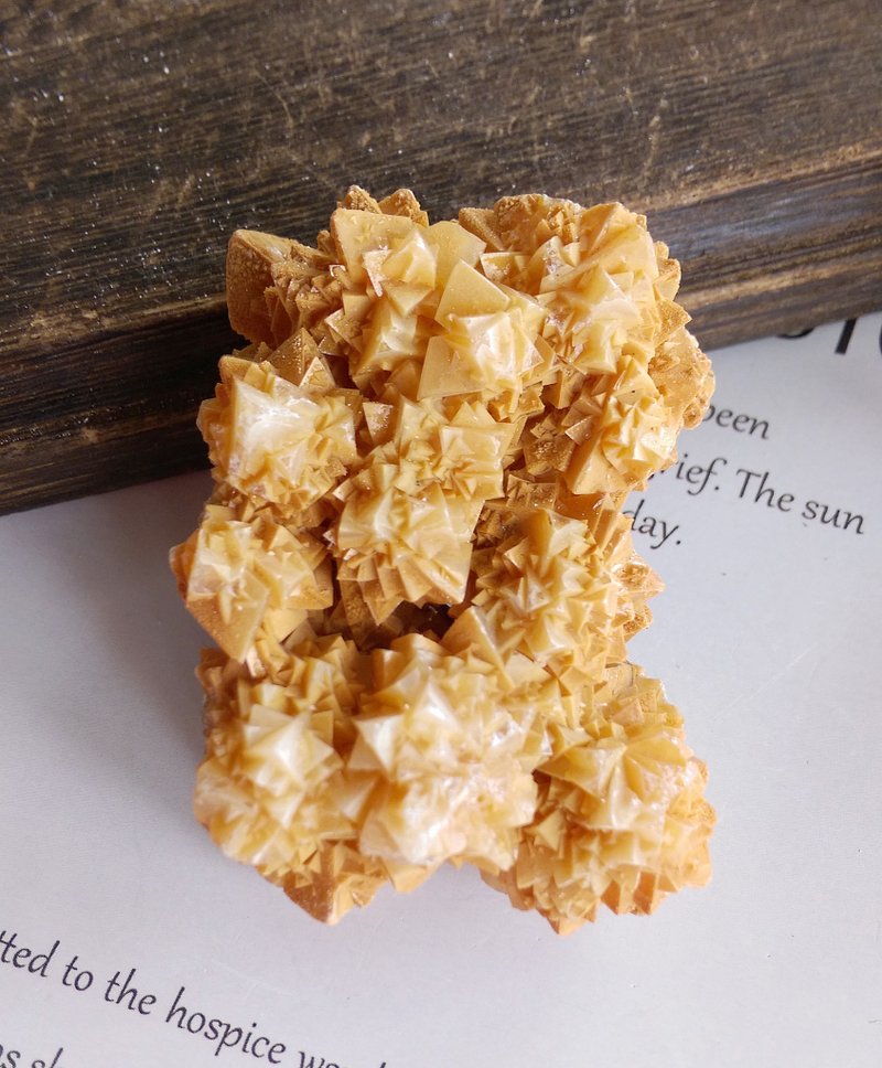 calcite 湖南產地 黃方解石 星花簇 天然礦石 原礦 - 擺飾/家飾品 - 其他材質 